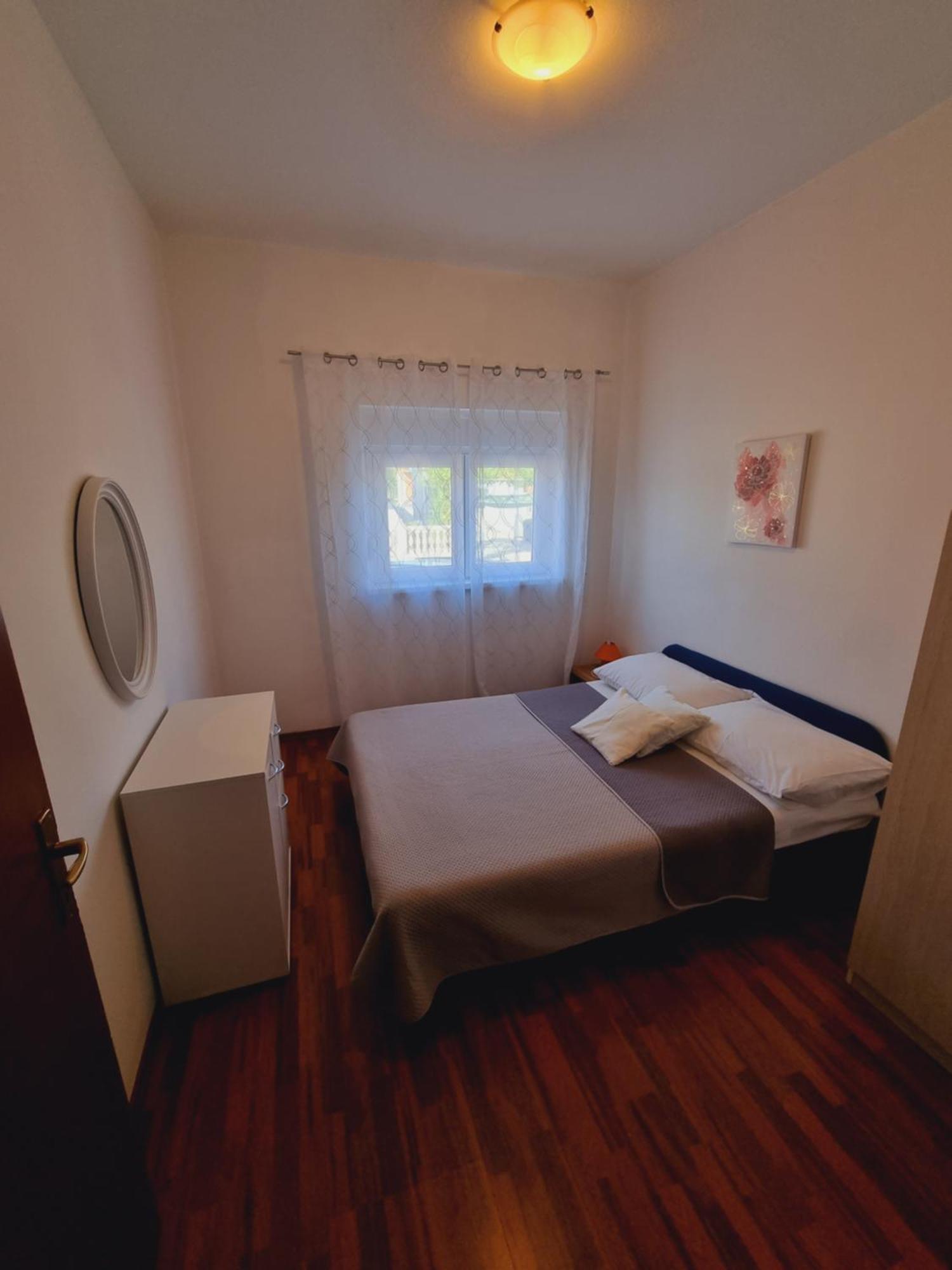 Apartments Lili Biograd Na Moru Cameră foto